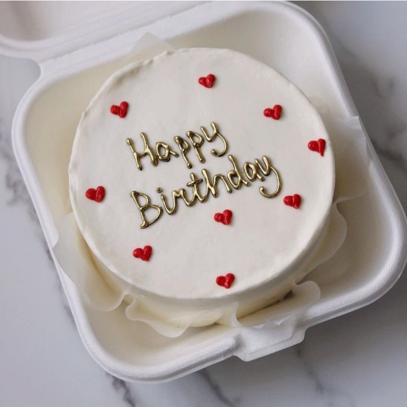 Bánh sinh nhật màu trắng hình vẽ đơn giản và tinh tế tặng my love  Bánh  Thiên Thần  Chuyên nhận đặt bánh sinh nhật theo mẫu